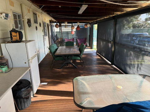 Dhu Drop Inn - Accommodation Gladstone 4