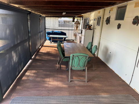 Dhu Drop Inn - Accommodation Gladstone 3
