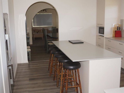 27 Friendship Key - Accommodation Gladstone 3