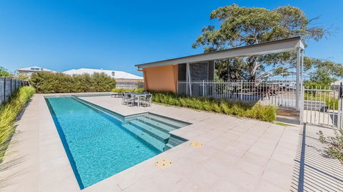 29 Birch Crescent, Cowes - Accommodation Gladstone 1