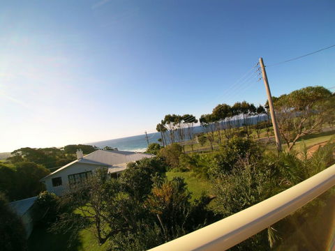 3 Bay Lane - Accommodation Gladstone 1