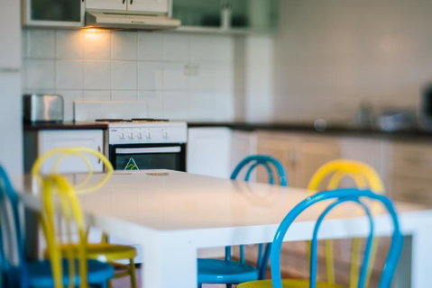 3 Bedroom Apartment / Spence St - Accommodation Gladstone 0