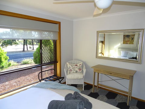 3 Pears On The Park McLaren Vale - Accommodation Gladstone 1