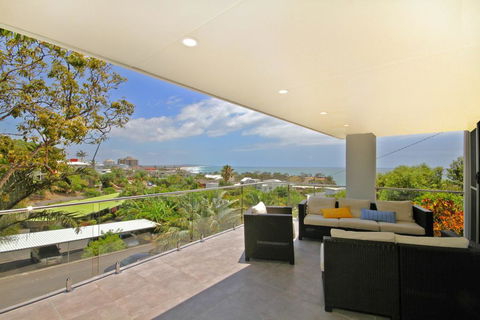 32 Barra Crescent, Coolum Beach. Bond 500, FOXTEL, WIFI, Linen Supplied - Accommodation Gladstone 0