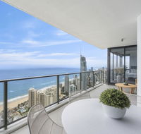 4 Bedroom Sub Penthouse Lvl 60 at Circle on Cavill - Accommodation Gladstone