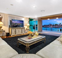 4.5 Million Dollar Surfers Paradise Dream Mansion - Accommodation Gladstone
