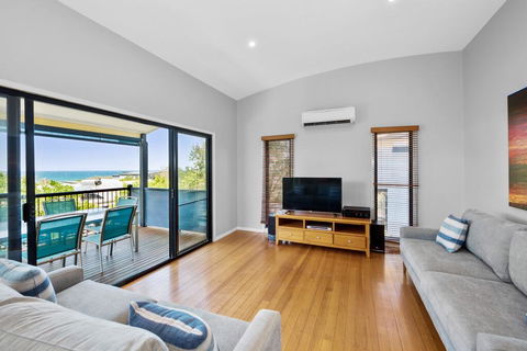 40 Jacana Street, Peregian Beach - Accommodation Gladstone 3
