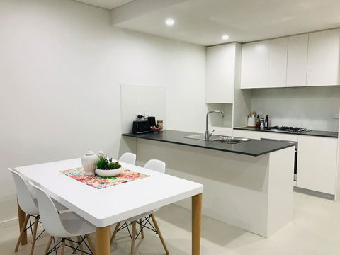 404 Kalina 2 Bedrooms - Accommodation Gladstone 0