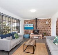 50 Lakeview - Accommodation Gladstone