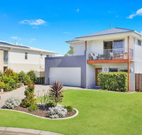 53 Northbeach Place Mudjimba - Accommodation Gladstone