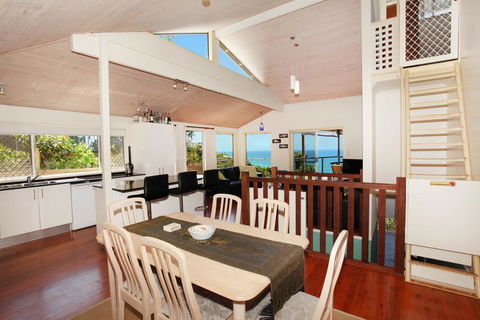 56 Millen Crt, Coolum Beach - Pet Friendly, Linen Included - Accommodation Gladstone 3