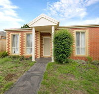 6 CAN STAY CENTRAL GLEN WAVERLEY - Accommodation Gladstone