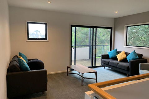 7 Findlay Street - Accommodation Gladstone 1