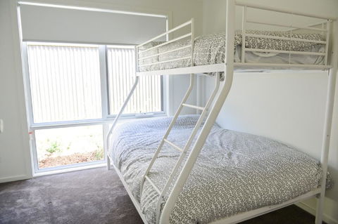 7 Gilmore St, Smiths Beach - Accommodation Gladstone 3