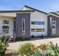 71 Goodwood Drive - Accommodation Gladstone