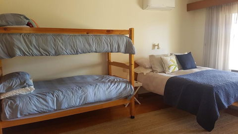 75 Harris Road - Accommodation Gladstone 1
