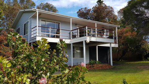 75 Harris Road - Accommodation Gladstone 0