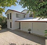 8 Springfield Avenue - Pet Friendly Linen Included - Accommodation Gladstone