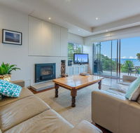 9 Charmandene on the Beach - Accommodation Gladstone