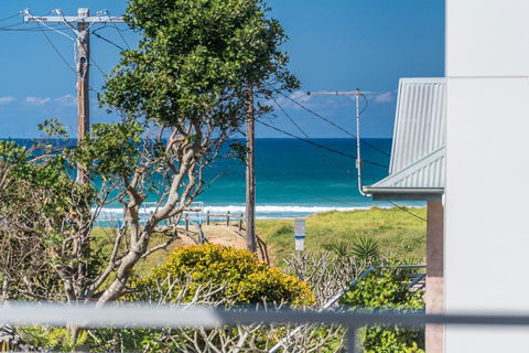 A PERFECT STAY - Sandy Feet - Accommodation Gladstone 1