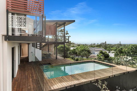 A PERFECT STAY - The Lookout - Accommodation Gladstone 2