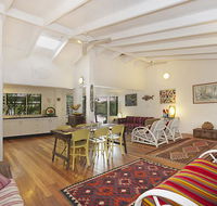 A SWEET ESCAPE - Aluna - Accommodation Gladstone