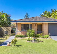 A SWEET ESCAPE - Carefree Beach Home - Accommodation Gladstone