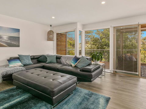 A Wave From It All - Accommodation Gladstone 3