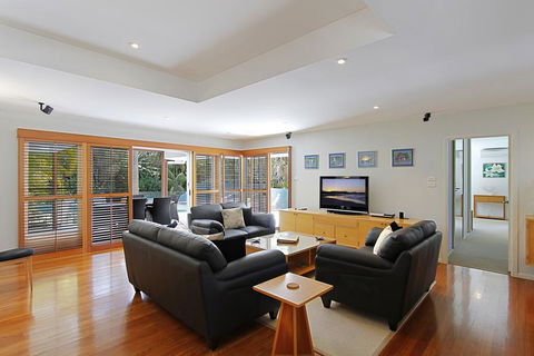 Abode @ Byron - Accommodation Gladstone 1