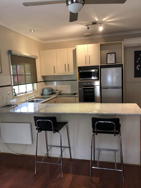 About Time Retreats- Studio Three - Accommodation Gladstone 0