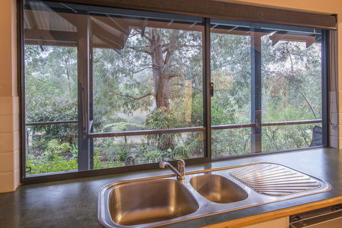 Abundance - Accommodation Gladstone 3