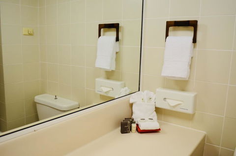 Acacia Court Hotel - Accommodation Gladstone 3