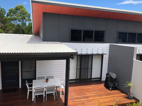 Acacia Villa - Accommodation Gladstone 1