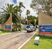 Acclaim Pine Grove Holiday Park - Accommodation Gladstone