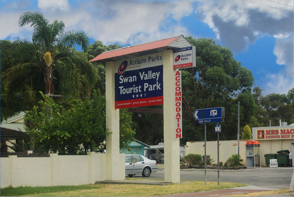 West Swan WA Accommodation Gladstone