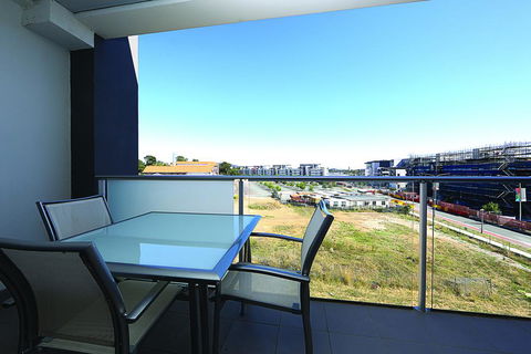 Accommodate Canberra - Aspire - Accommodation Gladstone 1