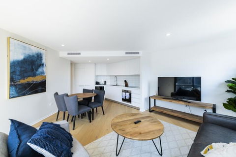 Accommodate Canberra - Northshore - Accommodation Gladstone 2