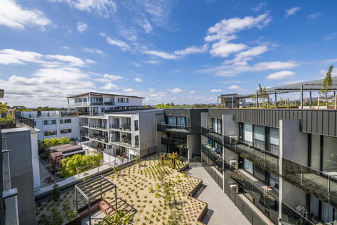 Accommodate Canberra - Northshore - Accommodation Gladstone 0