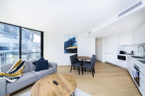 Accommodate Canberra - Northshore - Accommodation Gladstone 1