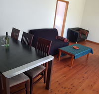 Accommodation Sydney North Shore Frenchs Forest 3 bedroom House - Accommodation Gladstone