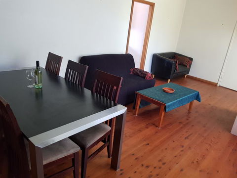 Accommodation Sydney North Shore: Frenchs Forest 3 Bedroom House - Accommodation Gladstone 0
