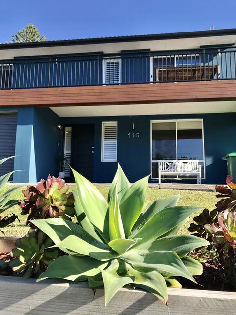 Acqua Dolce Beach House - Accommodation Gladstone 3