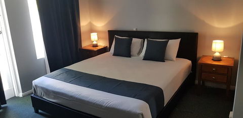 Adelaide Pulteney Motel - Accommodation Gladstone 0