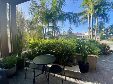 East Woonona Sea Esta Studio - Accommodation Gladstone 2