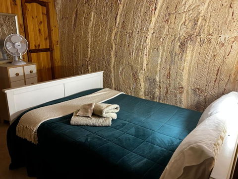 Down To Erth B&B - Accommodation Gladstone 3