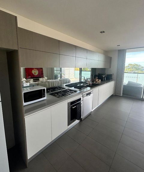 Drummoyne Apartment - Accommodation Gladstone 3