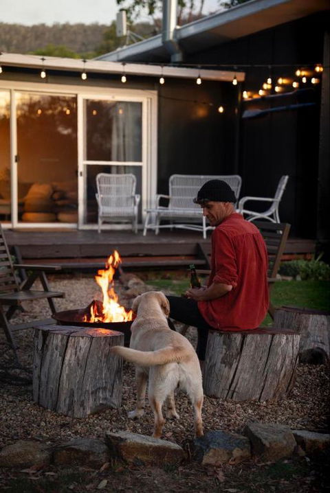 Dune Shack - On The Beach, 10 Minutes From Port Arthur - Accommodation Gladstone 0