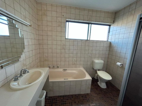 East West Motel Ceduna - Accommodation Gladstone 1