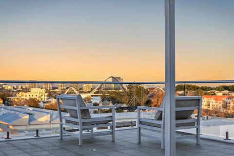 EAST34/60 - Urban Sanctuary - Accommodation Gladstone 3