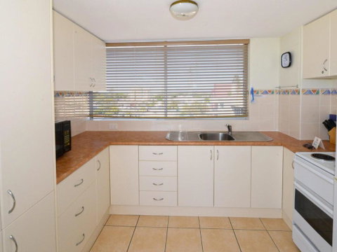 Ebbtide 26 - Accommodation Gladstone 3